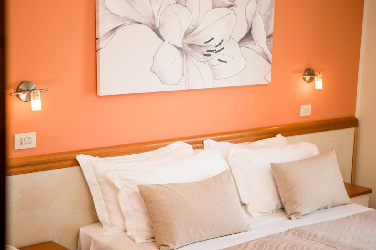 Unique Hotel Cesenatico Luaran gambar