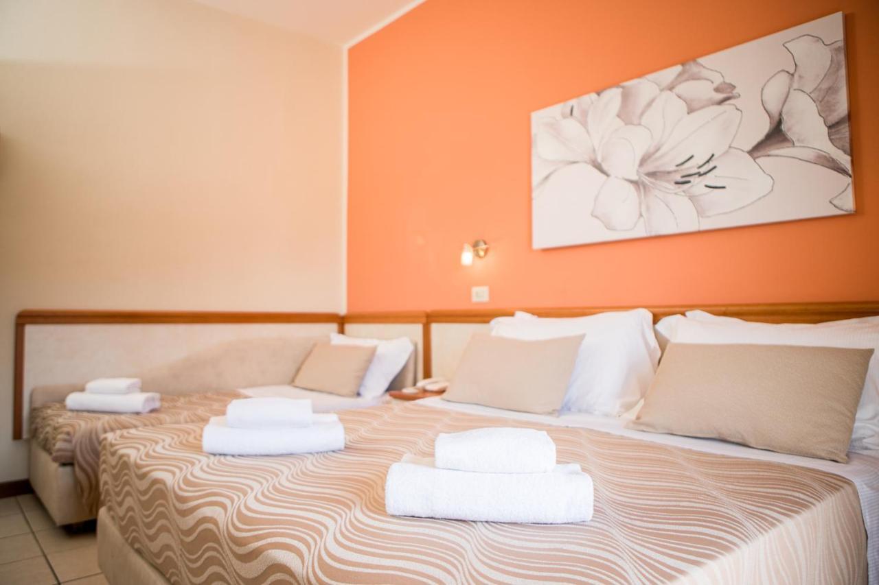Unique Hotel Cesenatico Luaran gambar