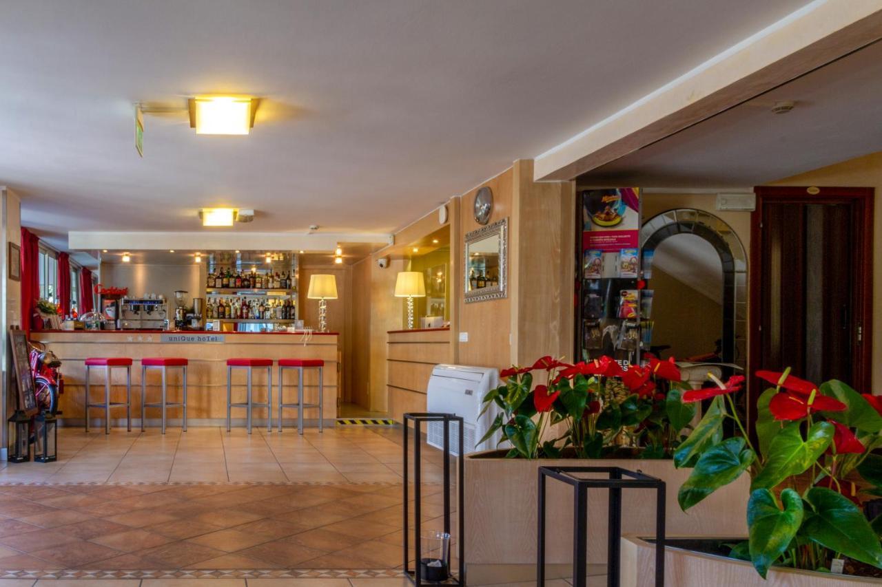 Unique Hotel Cesenatico Luaran gambar