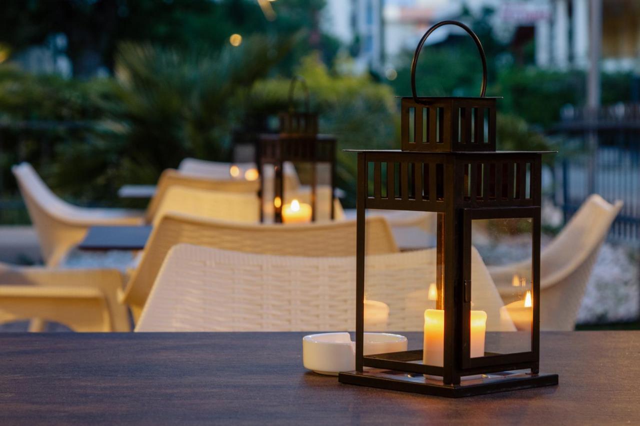 Unique Hotel Cesenatico Luaran gambar